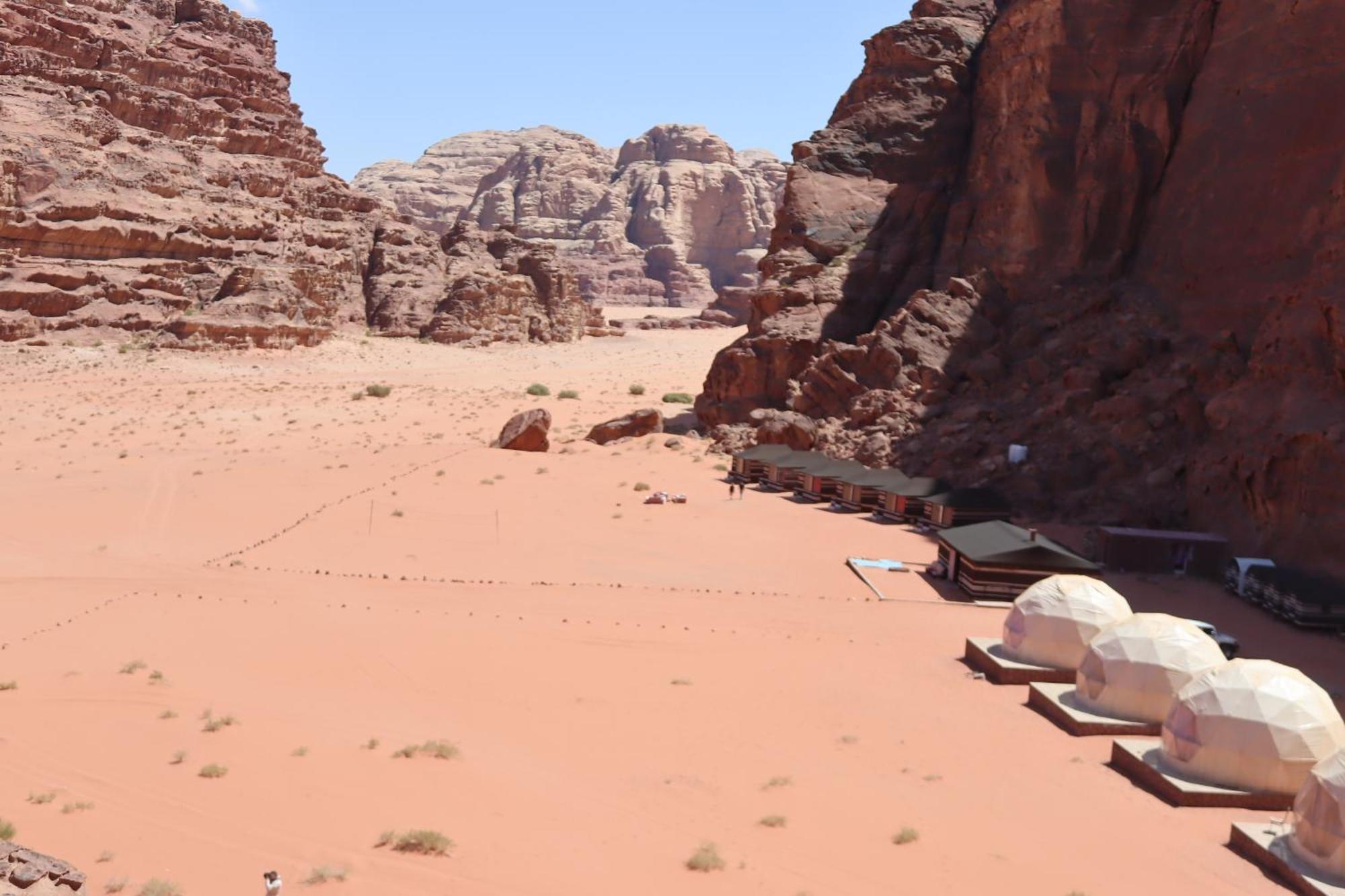 Wadi Rum Bubble Camp & Tour Eksteriør bilde